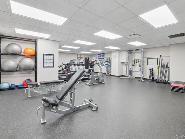 25 Neptune Boulevard 9S, Long Beach NY 11561