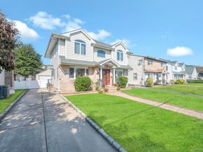 43 Prince Street, New Hyde Park NY 11040