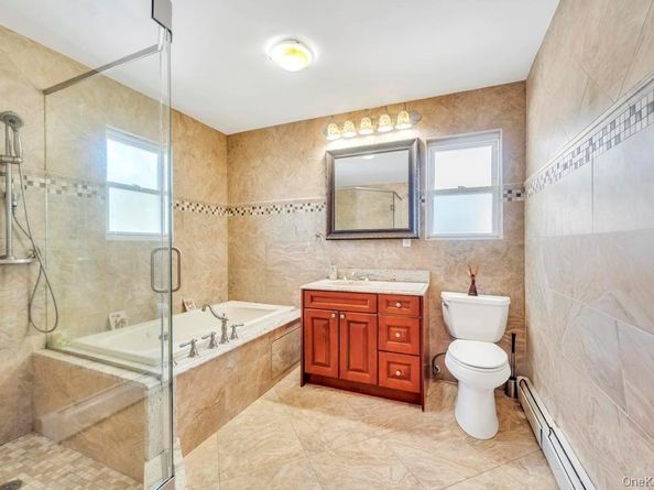 43 Prince Street, New Hyde Park NY 11040