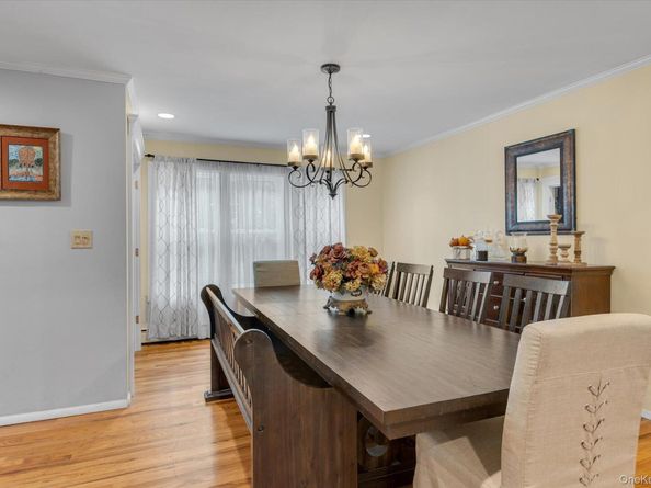 14 Kinsella Street, Dix Hills NY 11746