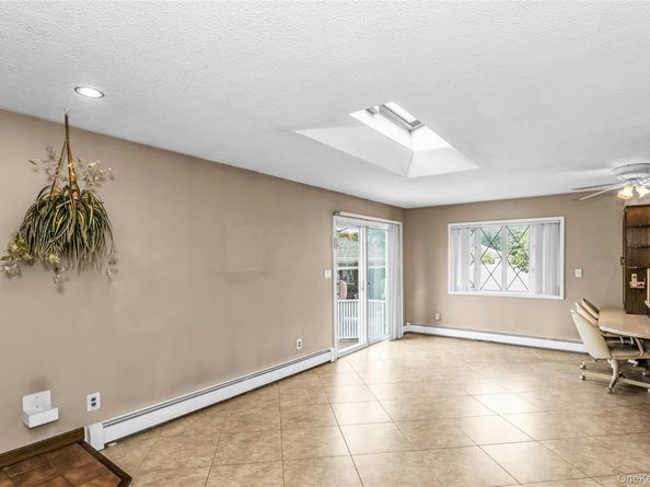 2479 Tonquin Street, East Meadow NY 11554