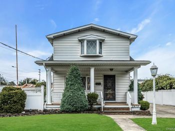 2479 Tonquin Street