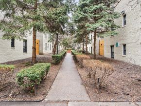 2137 33rd Street 3C, Astoria NY 11105