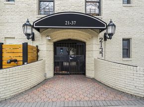 2137 33rd Street 3C, Astoria NY 11105