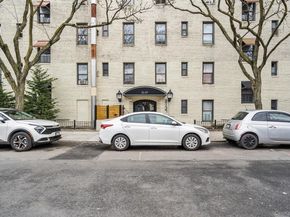 2137 33rd Street 3C, Astoria NY 11105