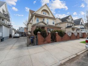 8745 114th Street, Richmond Hill NY 11418