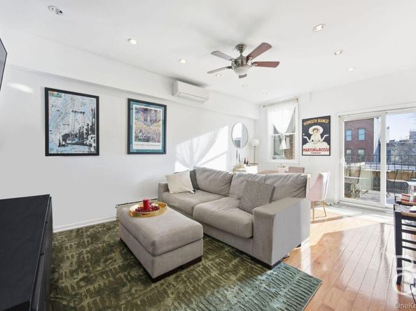 31-73 41st Street, Astoria NY 11103