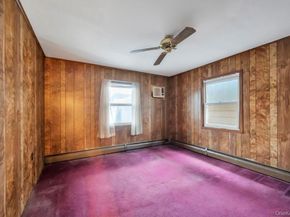 33 Pond Lane, Levittown NY 11756