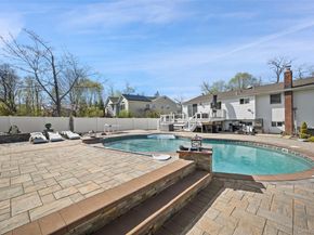 86 New Highway, Commack NY 11725