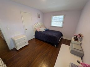 86 New Highway, Commack NY 11725