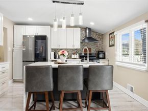 86 New Highway, Commack NY 11725