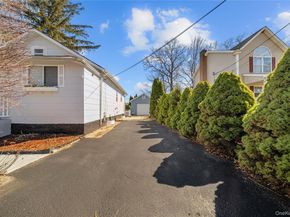 67 Ohio Avenue, Medford NY 11763