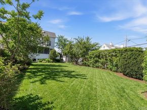 343 Nassau Boulevard, New Hyde Park NY 11040