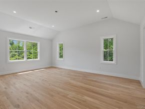 240 Mahopac Avenue, Yorktown Heights NY 10598