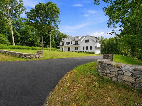 240 Mahopac Avenue, Somers NY 10598