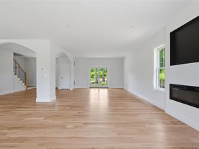 240 Mahopac Avenue, Yorktown Heights NY 10598
