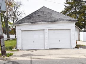 34 S Front Street, Farmingdale NY 11735