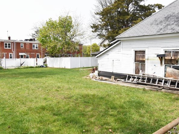 34 S Front Street, Farmingdale NY 11735