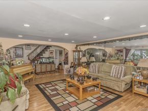 12 Stone Boulevard, Massapequa NY 11758