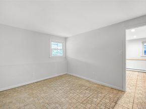 98 Union Place, Lynbrook NY 11563