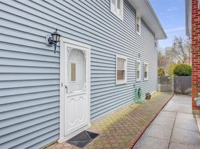 98 Union Place, Lynbrook NY 11563
