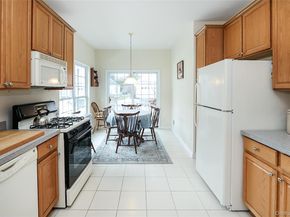 10 Louden Loop, Mount Sinai NY 11766