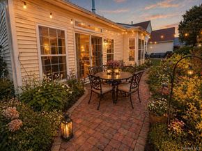 10 Louden Loop, Mount Sinai NY 11766