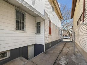 54 Chestnut Street, Brooklyn NY 11208