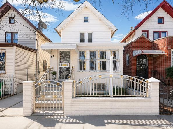 54 Chestnut Street, Brooklyn NY 11208