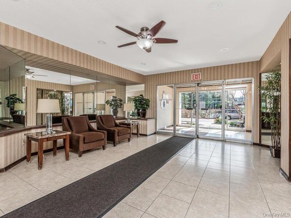 245 Rumsey Road 20, Yonkers NY 10701