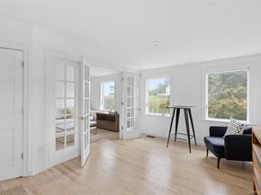 10 Barrett Drive, Hampton Bays NY 11946