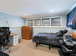 6 Stimson Place, Huntington NY 11743