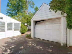 636 S 13th Street, New Hyde Park NY 11040