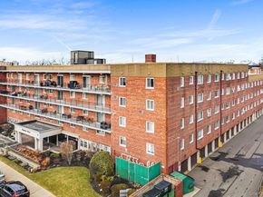 200 Atlantic Avenue 417, Lynbrook NY 11563