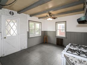 33 Cherry Lane, Carle Place NY 11514