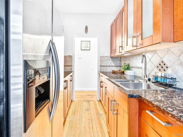 1976 Lafontaine Avenue 4D, Bronx NY 10457
