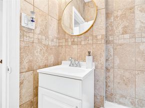 1976 Lafontaine Avenue 4D, Bronx NY 10457