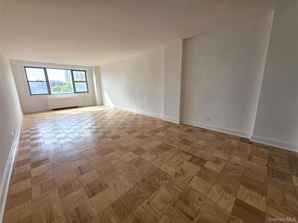 61-20 Grand Central Parkway A507, Forest Hills NY 11375