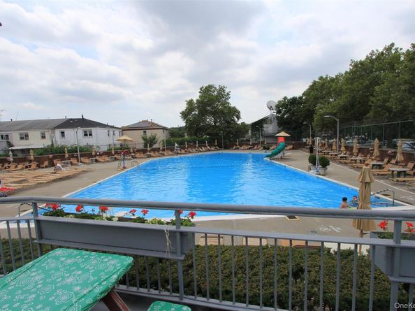 61-20 Grand Central Parkway A507, Forest Hills NY 11375