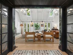 6 East Gate Road, Wainscott NY 11975