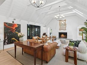 6 East Gate Road, Wainscott NY 11975