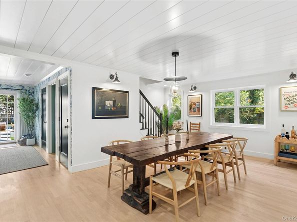 6 East Gate Road, Wainscott NY 11975