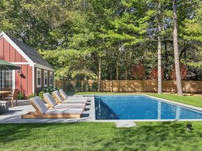 6 East Gate Road, Wainscott NY 11975