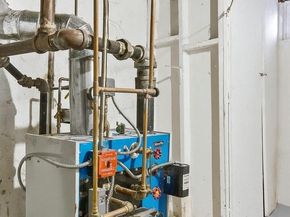 164-37 Grand Central Parkway, Hillcrest (Queens) NY 11432