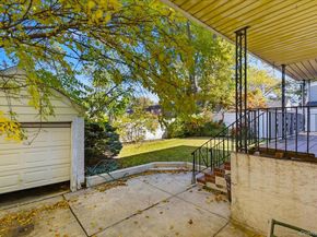 164-37 Grand Central Parkway, Hillcrest (Queens) NY 11432