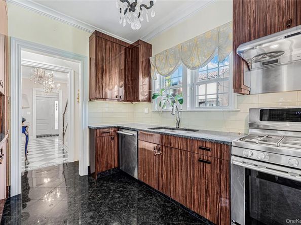 32-15 Murray Lane, Flushing NY 11354