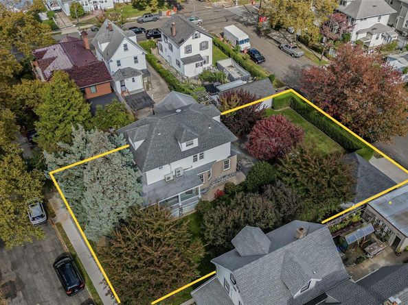 32-15 Murray Lane, Flushing NY 11354