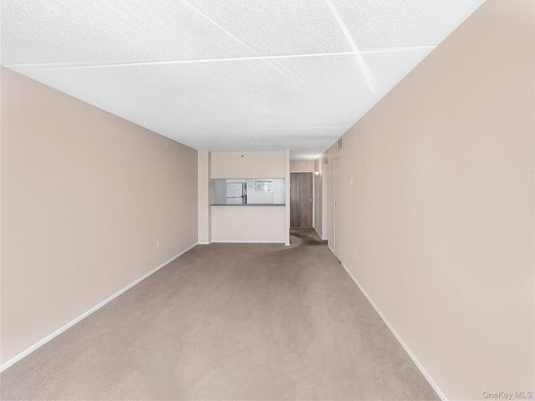 4 Martine Avenue 411, White Plains NY 10606