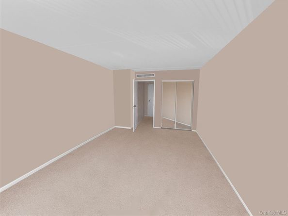 4 Martine Avenue 411, White Plains NY 10606