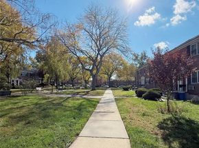 152-47 Jewel Avenue 159B, Flushing NY 11367